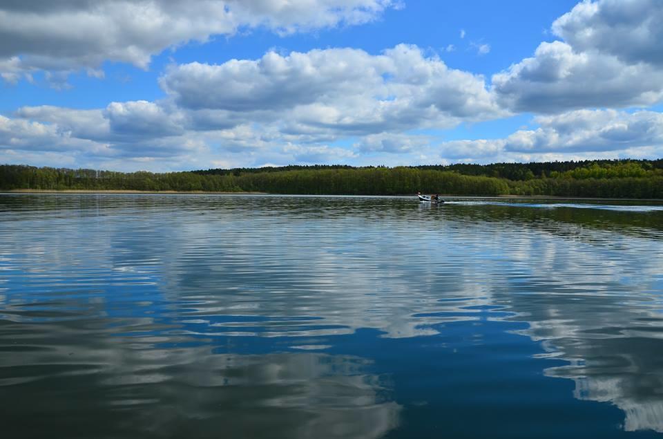 Gospodarstwo Nad Jeziorem Zalom  ภายนอก รูปภาพ